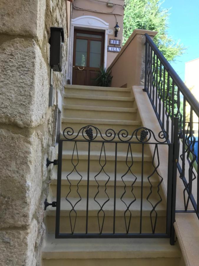 Lilly Bed & Breakfast Sulmona Exterior photo
