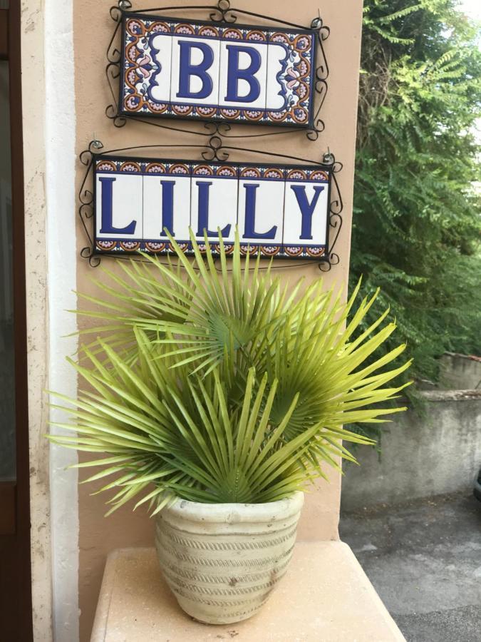 Lilly Bed & Breakfast Sulmona Exterior photo